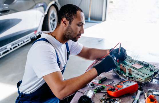 La ECU, clave para optimizar el rendimiento, la eficiencia y las emisiones del motor